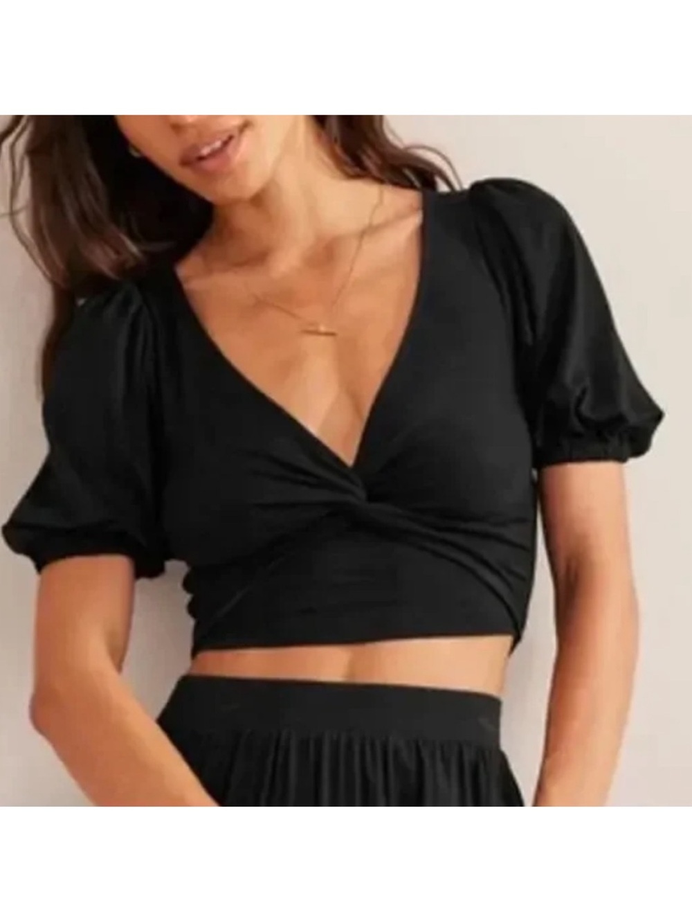 Boden Front Twist Cropped Puffed Sleeve Top